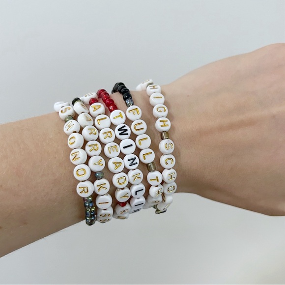 6 So High School Taylor Swift Friendship Bracelets Glass Beads TTPD Travis Kelce - Picture 4 of 6